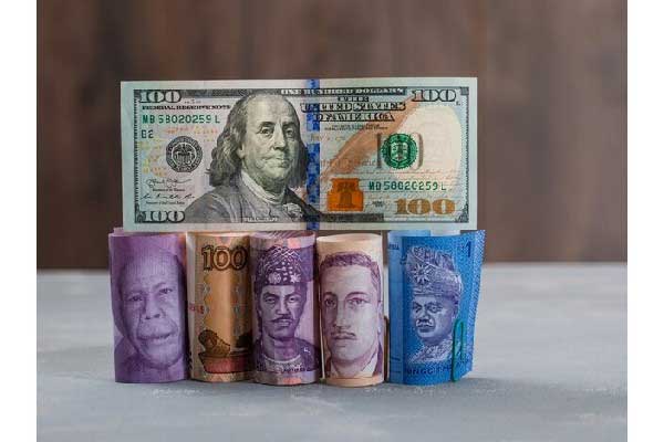 碧桂园服务启动组织架构调整并更换CFO，原CFO仍任执行总裁负责孵化业务板块